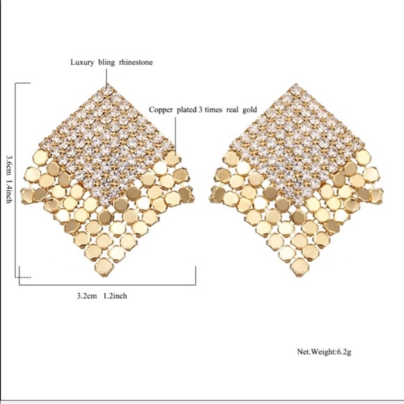 NEW - DELICATE GOLD CRYSTAL STATEMENT EARRINGS - Picture 2 of 2